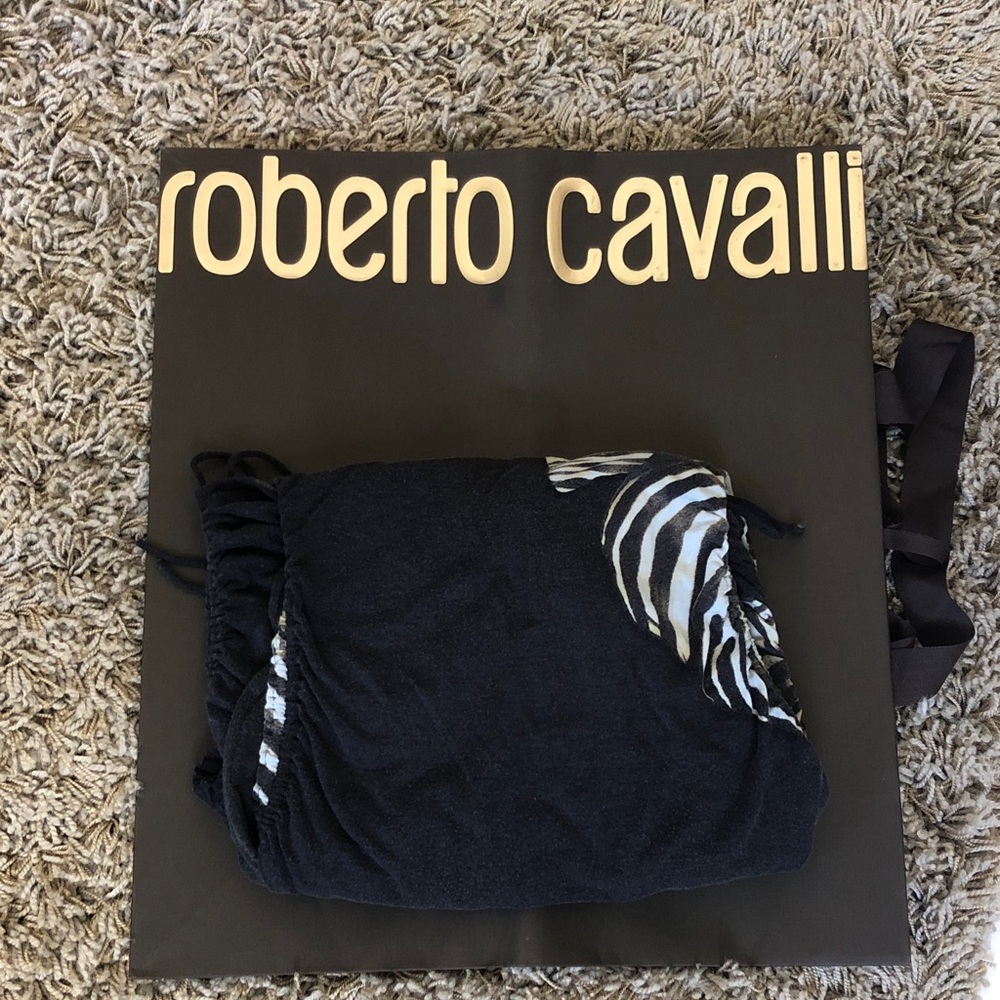 Roberto Cavalli Zebra Print Long Sleeve  Dress. Size 38. - Picture 12 of 12